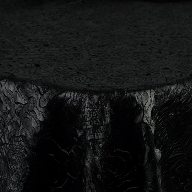 Rental store for BLACK MIDNIGHT ROSE RUNNER in Tulsa OK